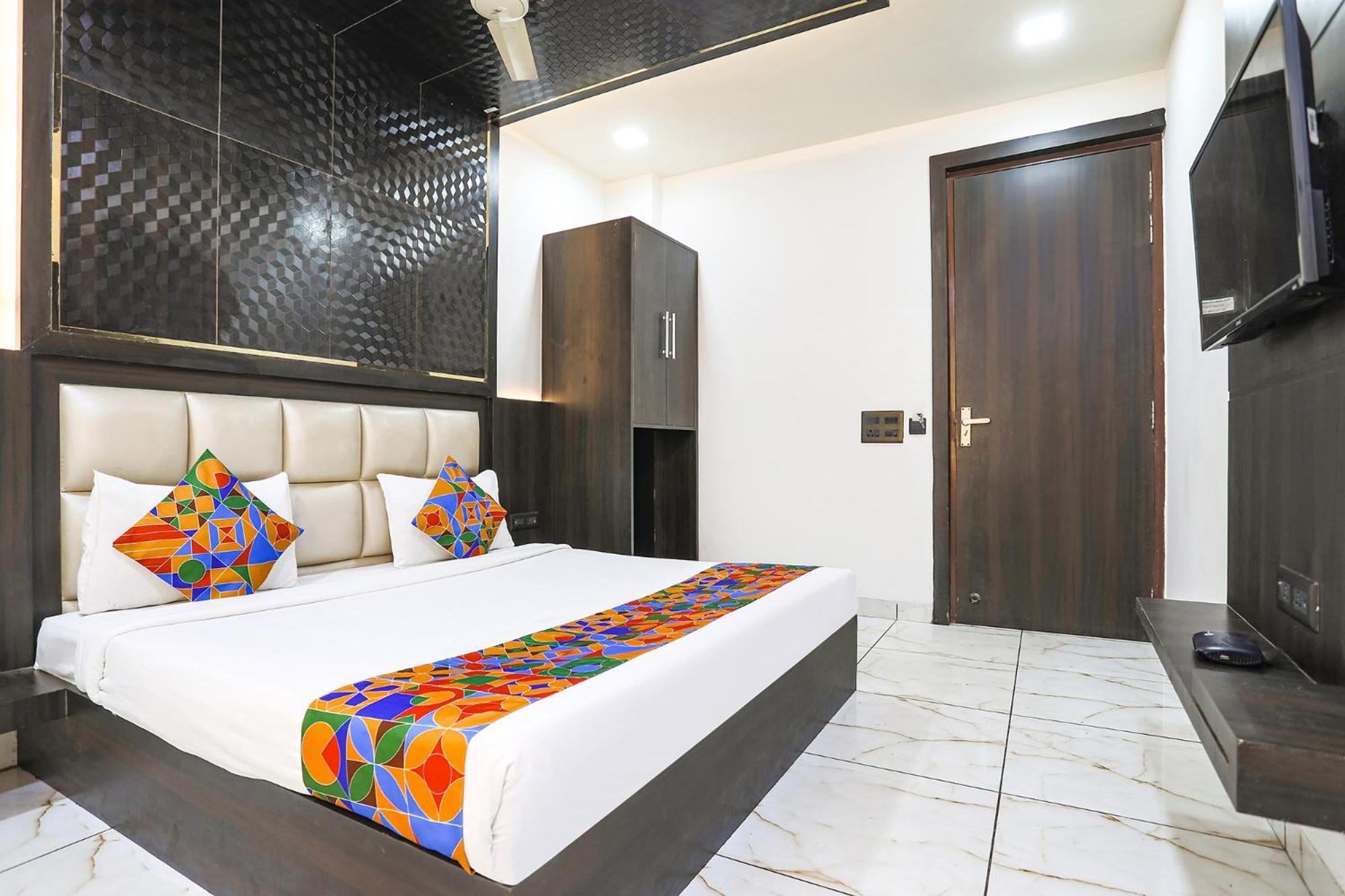 Fabhotel Grand Sparrow Tajganj Экстерьер фото