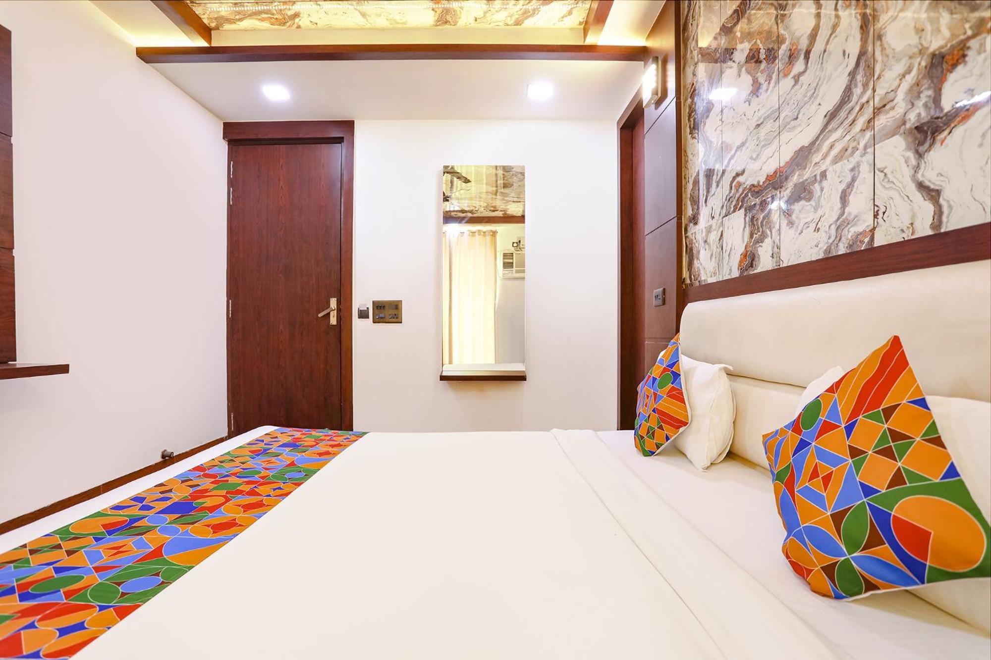 Fabhotel Grand Sparrow Tajganj Экстерьер фото